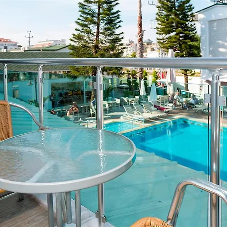 Clover Magic Altinkum Park Hotel Sidé