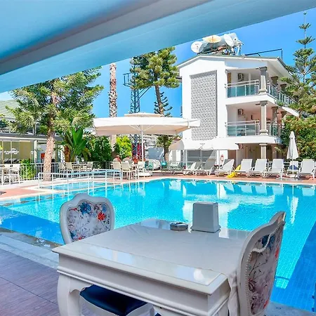 Clover Magic Altinkum Park Hotel Sidé