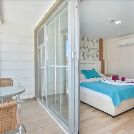 Clover Magic Altinkum Park Hotel 3*