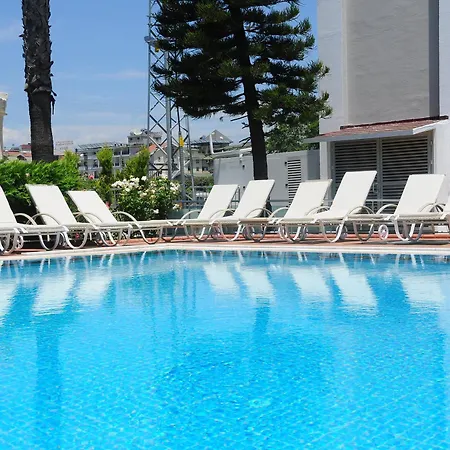Szálloda Clover Magic Altinkum Park 3*