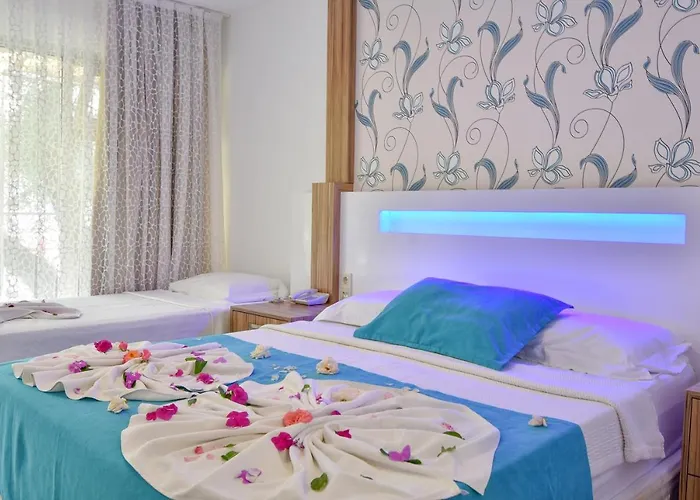 Clover Magic Altinkum Park 3* Сиде