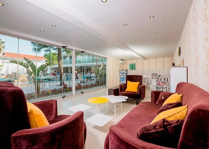 Clover Magic Altinkum Park 3*