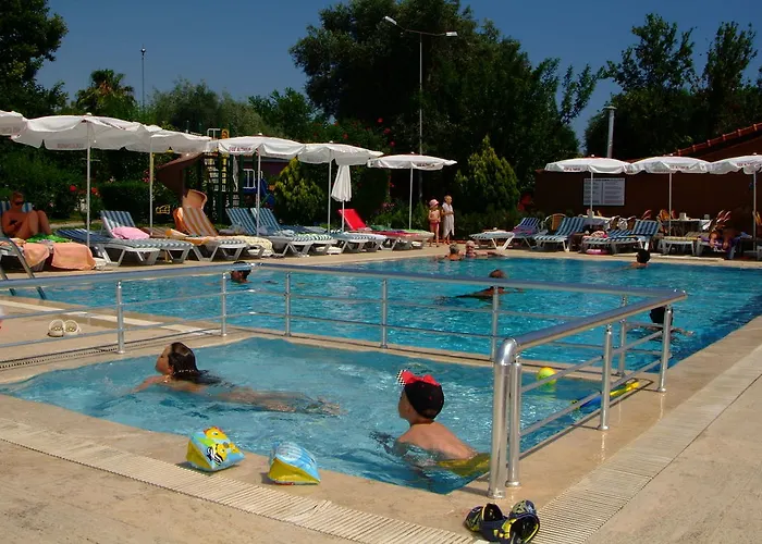 Szálloda Clover Magic Altinkum Park 3*