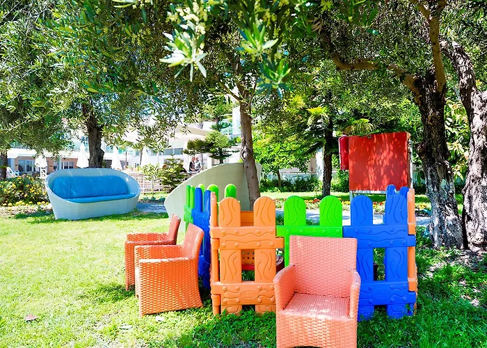 Szálloda Clover Magic Altinkum Park 3*