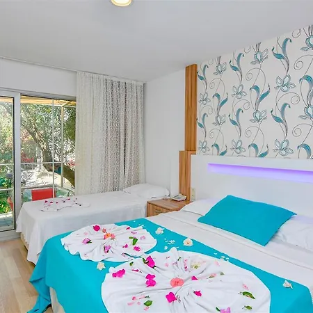 Altınkum Park 3*