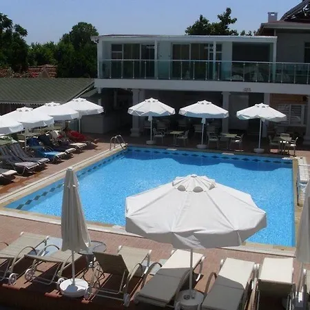 Otel Altınkum Park 3*