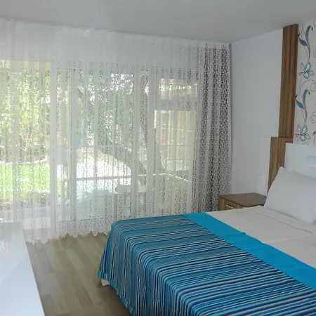 Altınkum Park Otel 3*