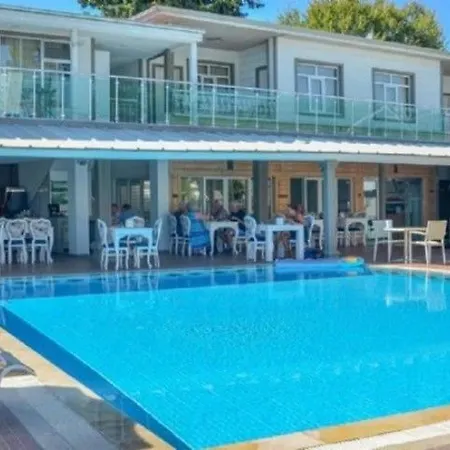 Altınkum Park 3*