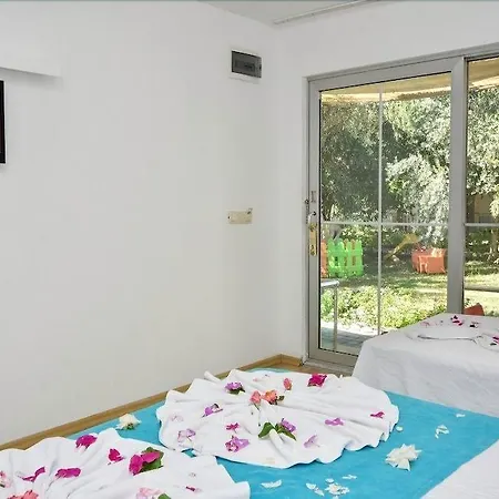 Clover Magic Altinkum Park Hotel Side