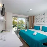 Clover Magic Altinkum Park Hotel
